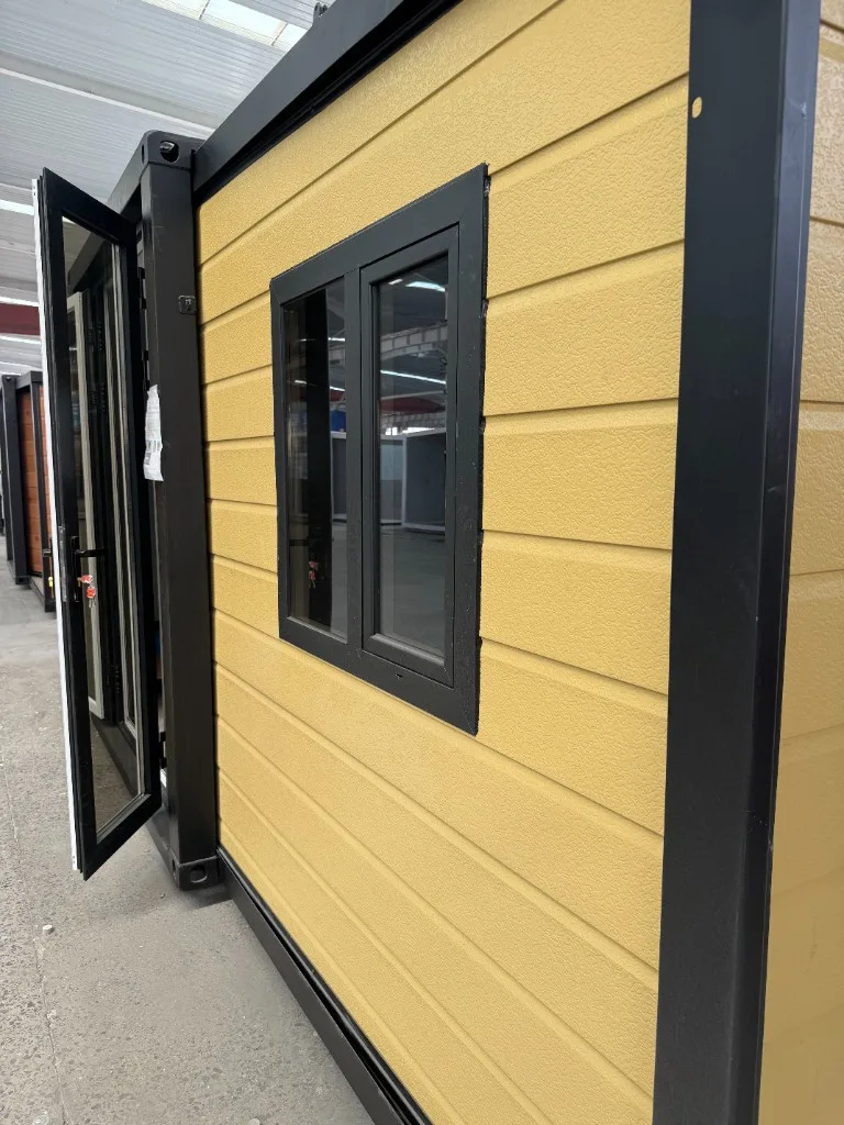 Rozkládací chata — exteriér